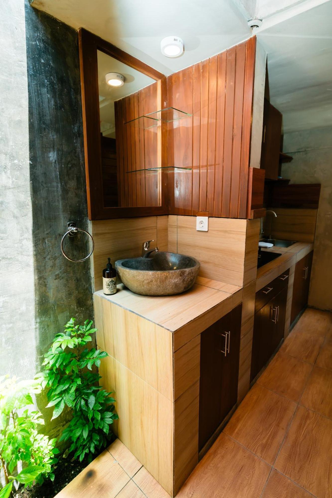 Hotel Ngesil Private Joglo & Pool Ubud Exterior foto