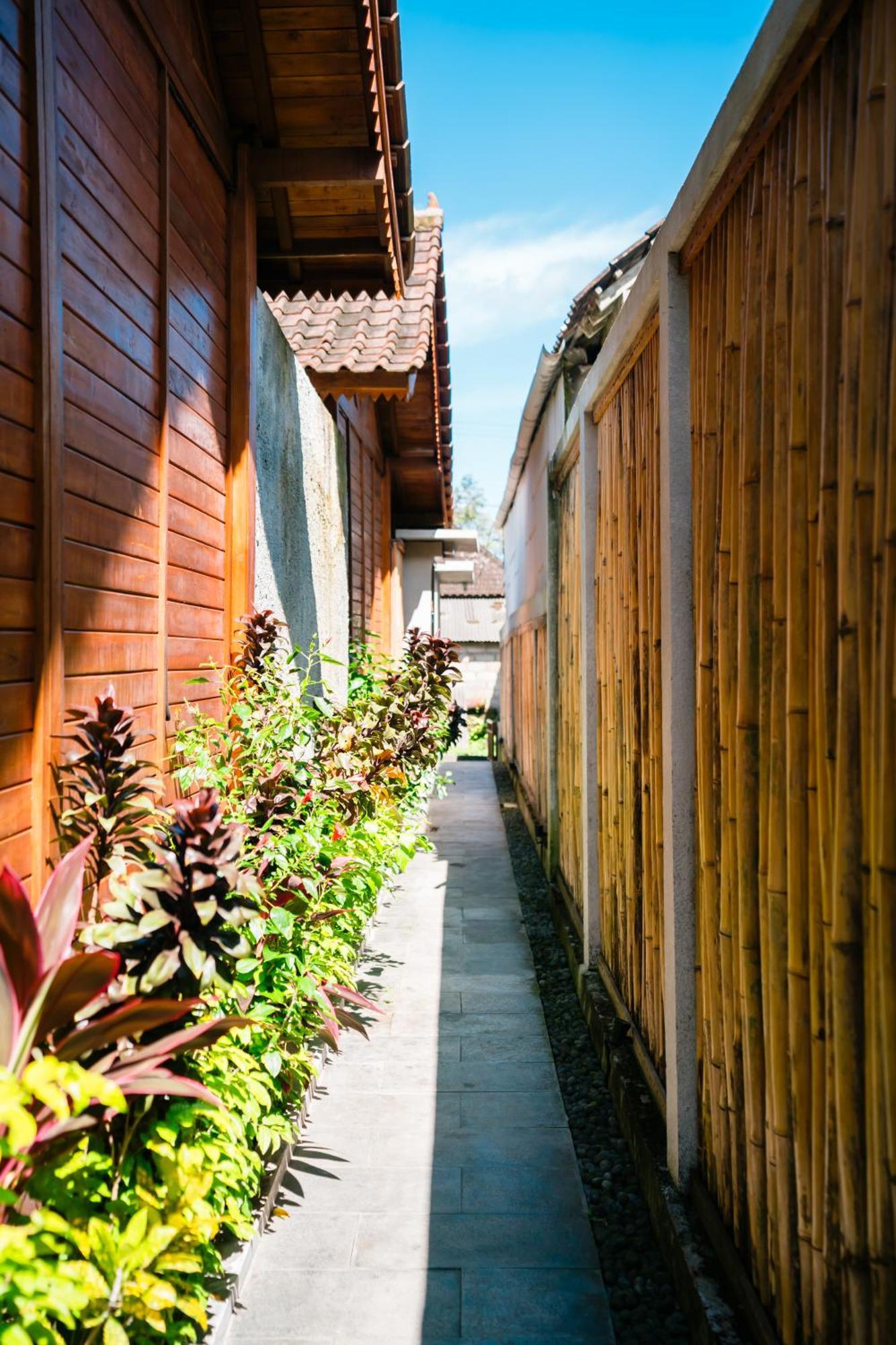 Hotel Ngesil Private Joglo & Pool Ubud Exterior foto